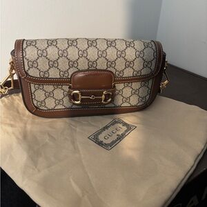 Gucci Horsebit 1955 small shoulder bag. two different shoulder straps